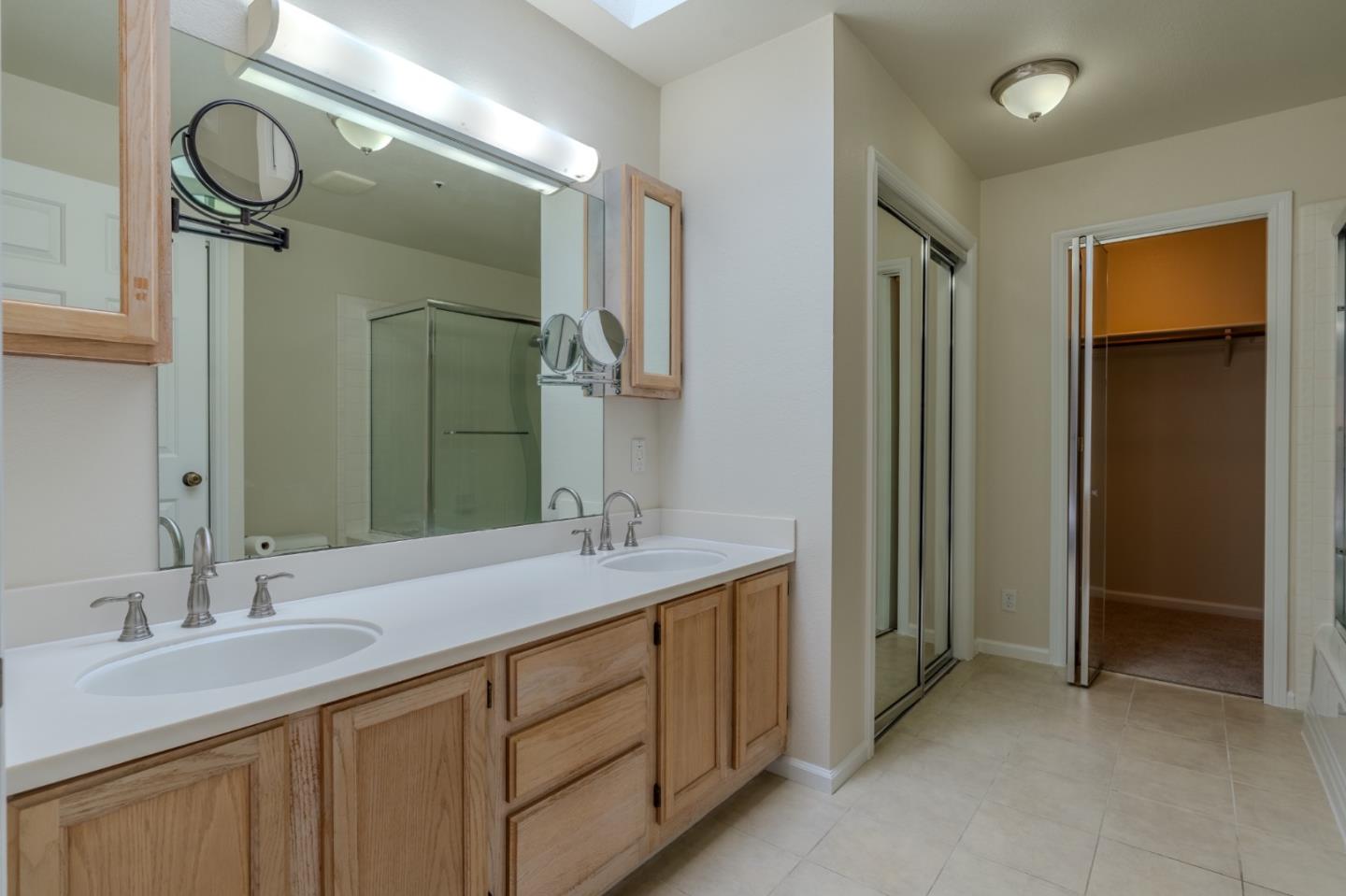 Detail Gallery Image 29 of 38 For 237 Bellevue Ave, Daly City,  CA 94014 - 3 Beds | 2/1 Baths