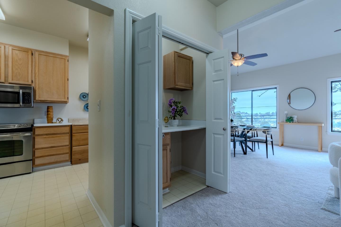 Detail Gallery Image 4 of 38 For 237 Bellevue Ave, Daly City,  CA 94014 - 3 Beds | 2/1 Baths