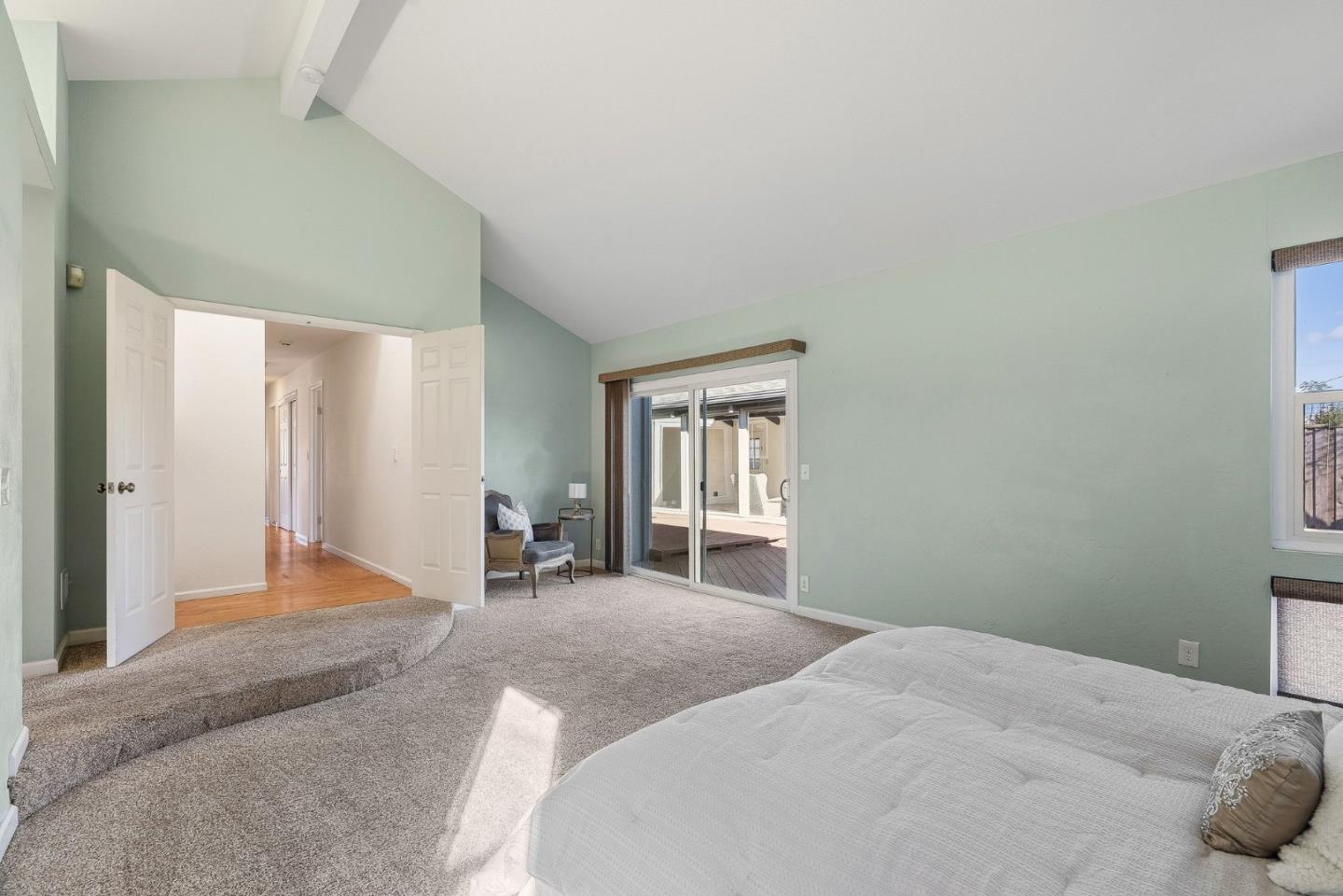 Detail Gallery Image 17 of 42 For 15 Del Rey Cir, Salinas,  CA 93901 - 4 Beds | 3 Baths