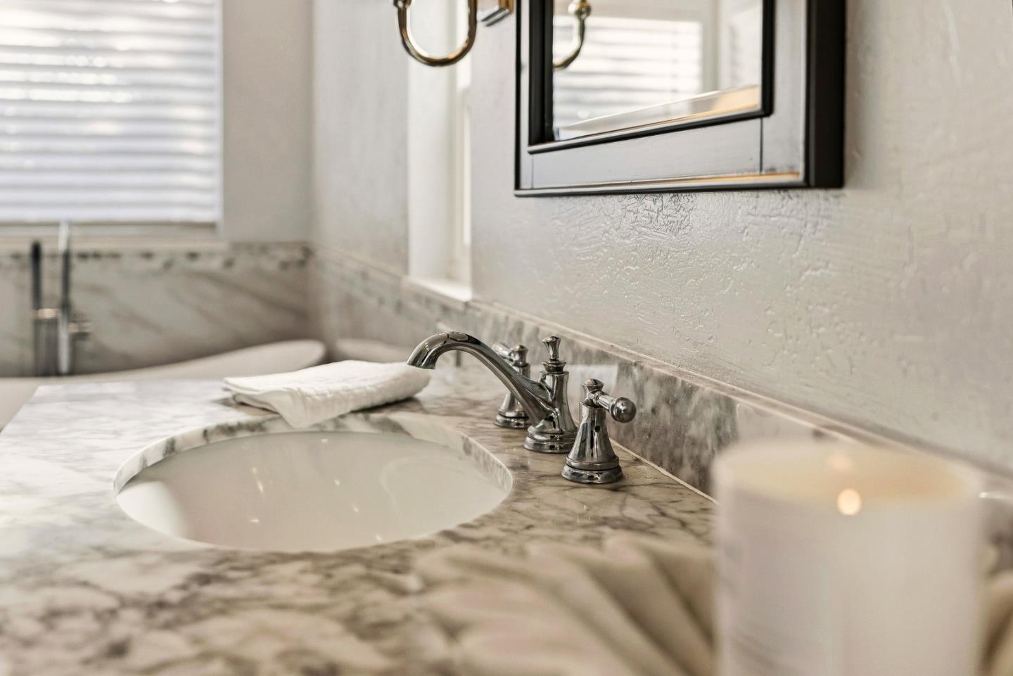 Detail Gallery Image 23 of 42 For 15 Del Rey Cir, Salinas,  CA 93901 - 4 Beds | 3 Baths