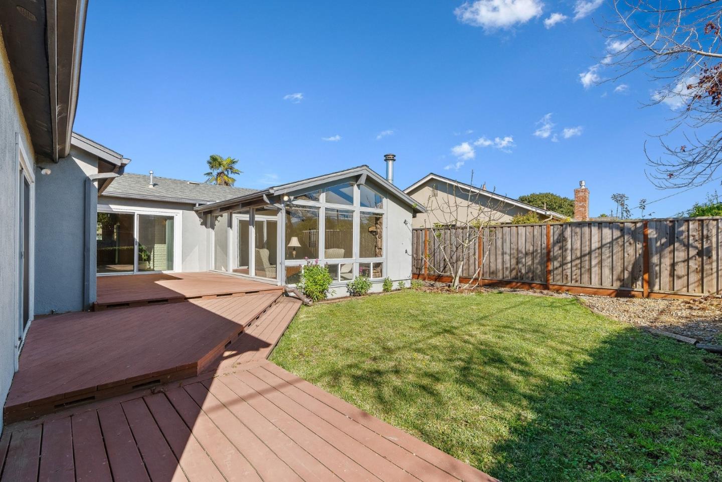 Detail Gallery Image 27 of 42 For 15 Del Rey Cir, Salinas,  CA 93901 - 4 Beds | 3 Baths