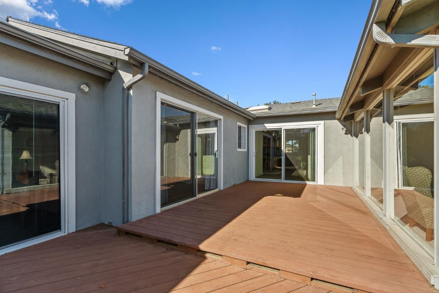 Detail Gallery Image 28 of 42 For 15 Del Rey Cir, Salinas,  CA 93901 - 4 Beds | 3 Baths