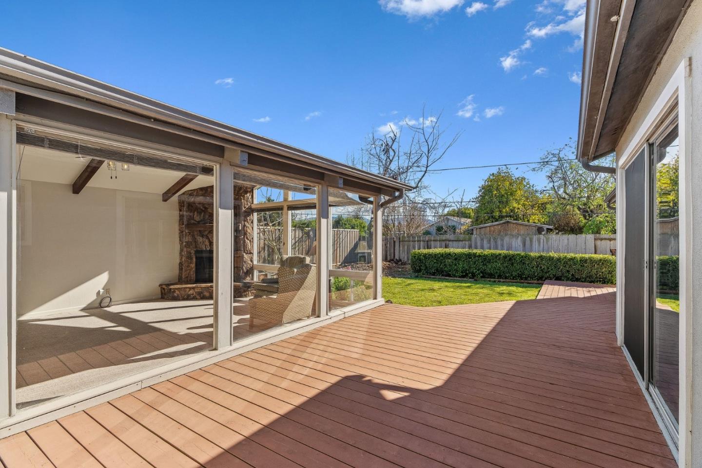 Detail Gallery Image 29 of 42 For 15 Del Rey Cir, Salinas,  CA 93901 - 4 Beds | 3 Baths