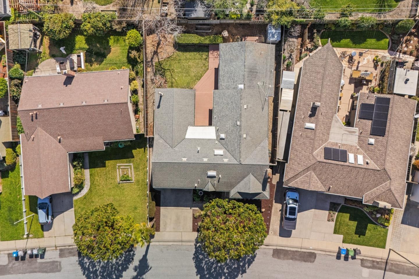 Detail Gallery Image 41 of 42 For 15 Del Rey Cir, Salinas,  CA 93901 - 4 Beds | 3 Baths