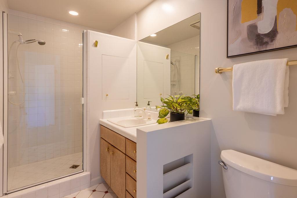 Detail Gallery Image 23 of 42 For 3455 Dover Rd, Redwood City,  CA 94061 - 3 Beds | 3 Baths