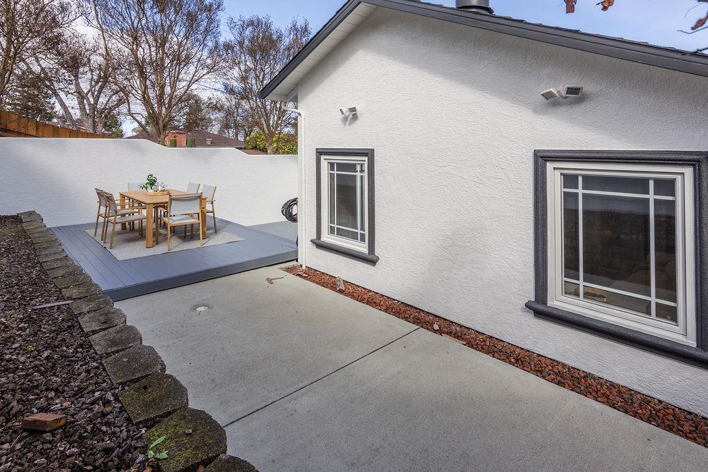 Detail Gallery Image 37 of 42 For 3455 Dover Rd, Redwood City,  CA 94061 - 3 Beds | 3 Baths