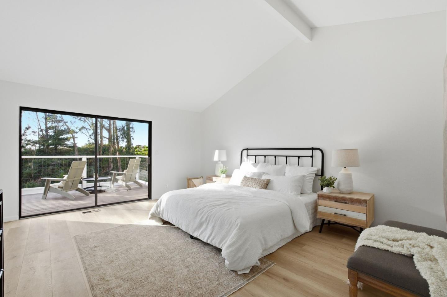 Detail Gallery Image 30 of 71 For 563 El Granada Blvd, El Granada,  CA 94018 - 3 Beds | 2/1 Baths