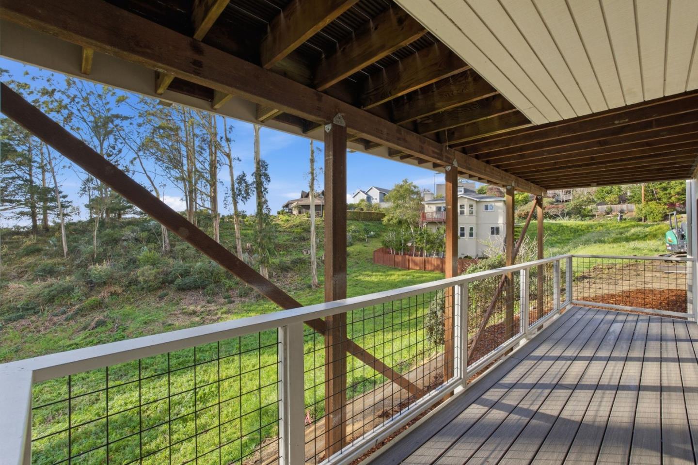 Detail Gallery Image 48 of 71 For 563 El Granada Blvd, El Granada,  CA 94018 - 3 Beds | 2/1 Baths