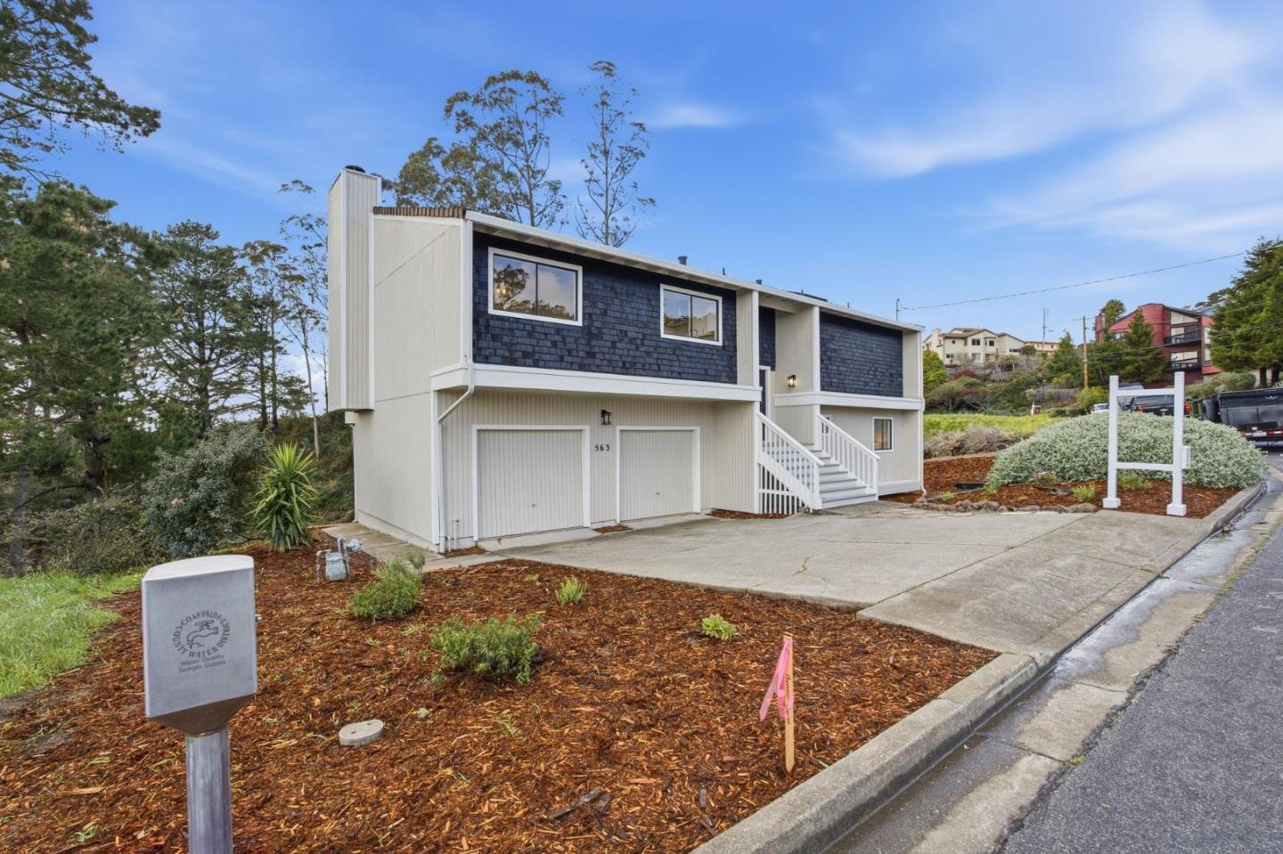 Detail Gallery Image 61 of 71 For 563 El Granada Blvd, El Granada,  CA 94018 - 3 Beds | 2/1 Baths