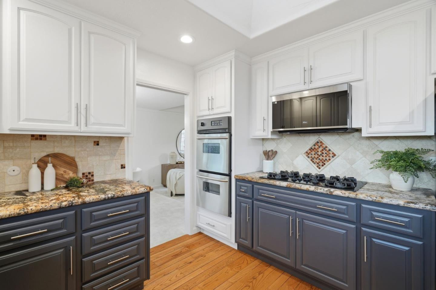 Detail Gallery Image 17 of 66 For 1459 Nesbit Ct, San Jose,  CA 95120 - 4 Beds | 2/1 Baths