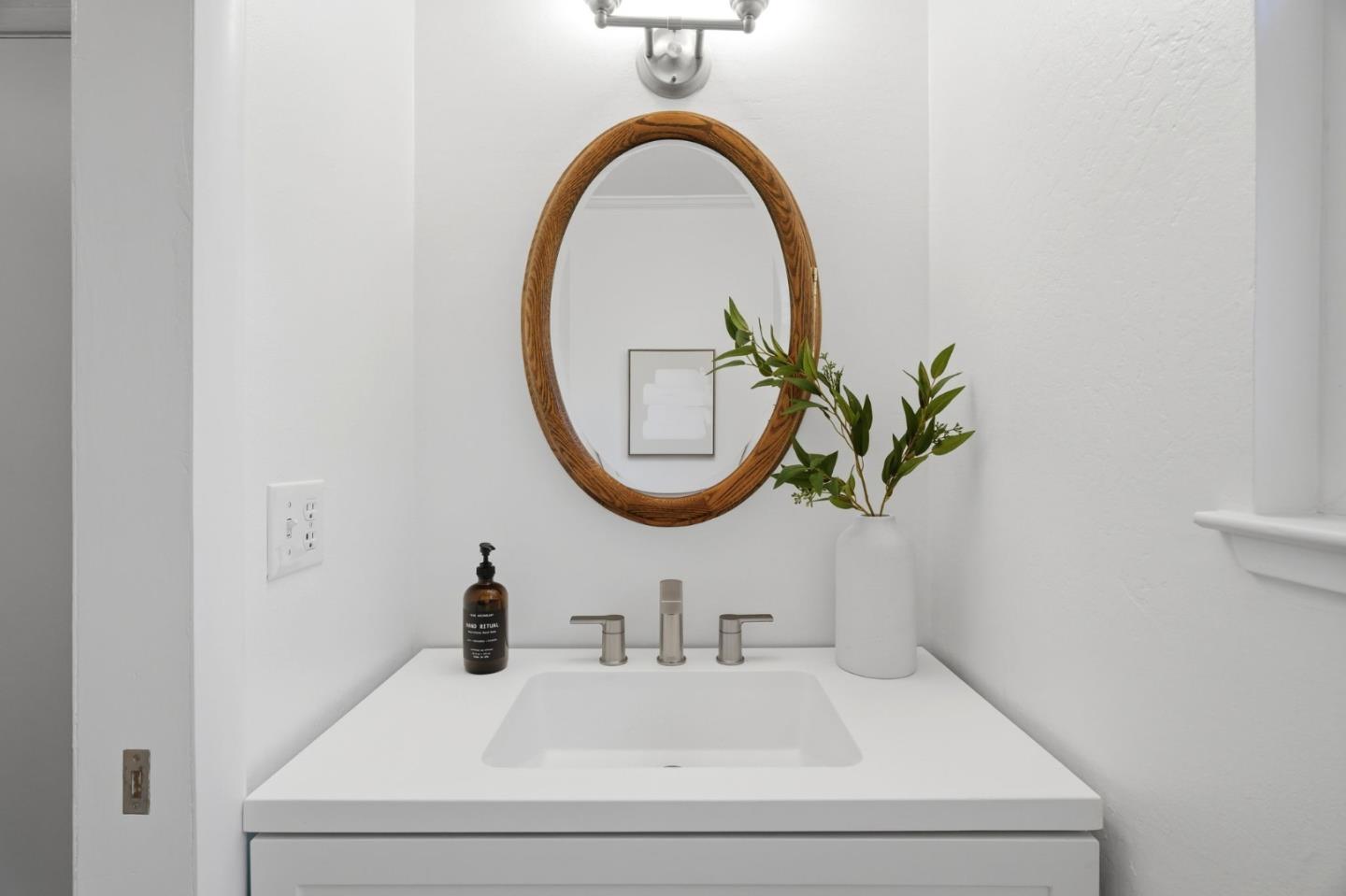 Detail Gallery Image 28 of 66 For 1459 Nesbit Ct, San Jose,  CA 95120 - 4 Beds | 2/1 Baths