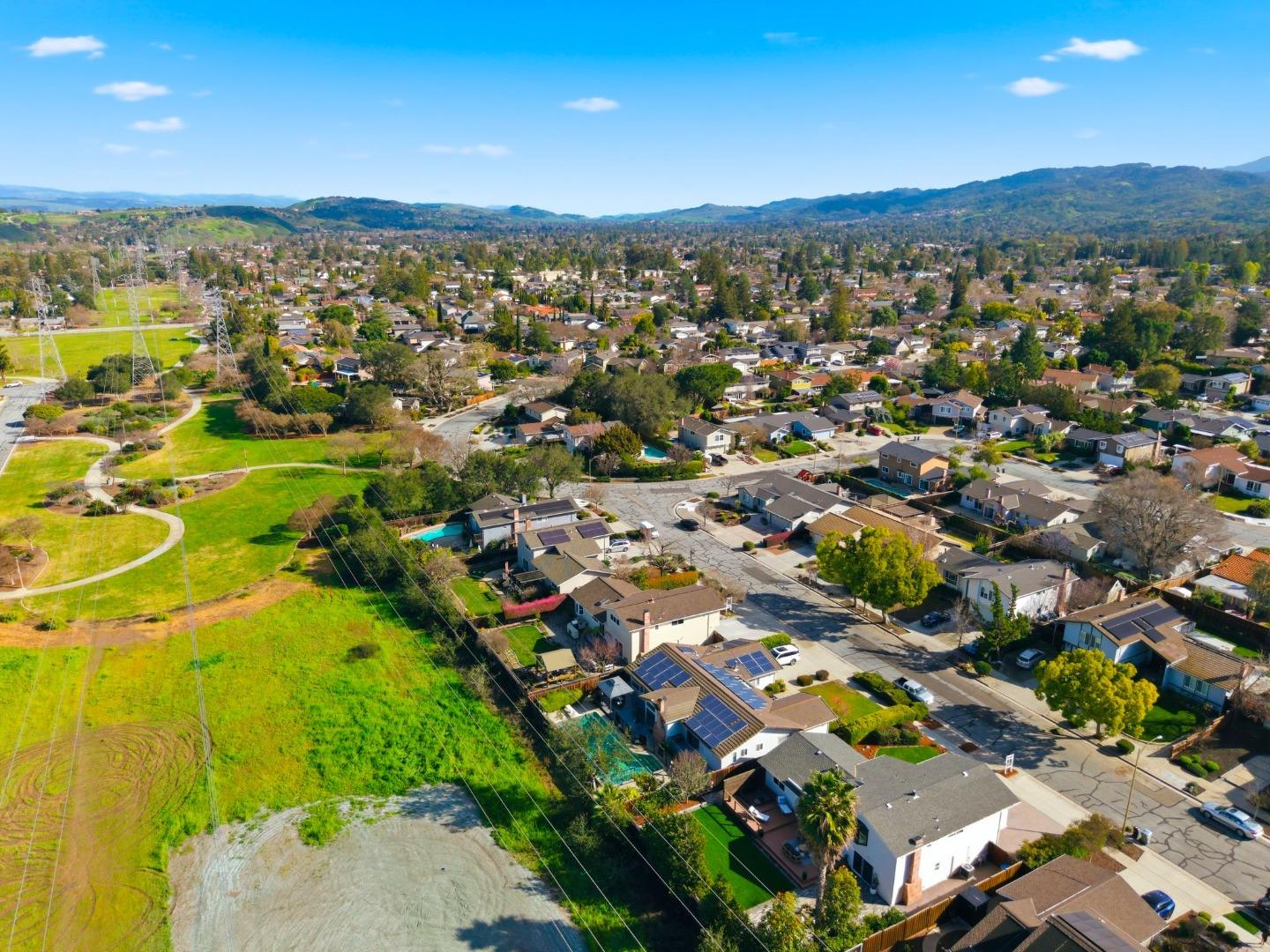 Detail Gallery Image 61 of 66 For 1459 Nesbit Ct, San Jose,  CA 95120 - 4 Beds | 2/1 Baths