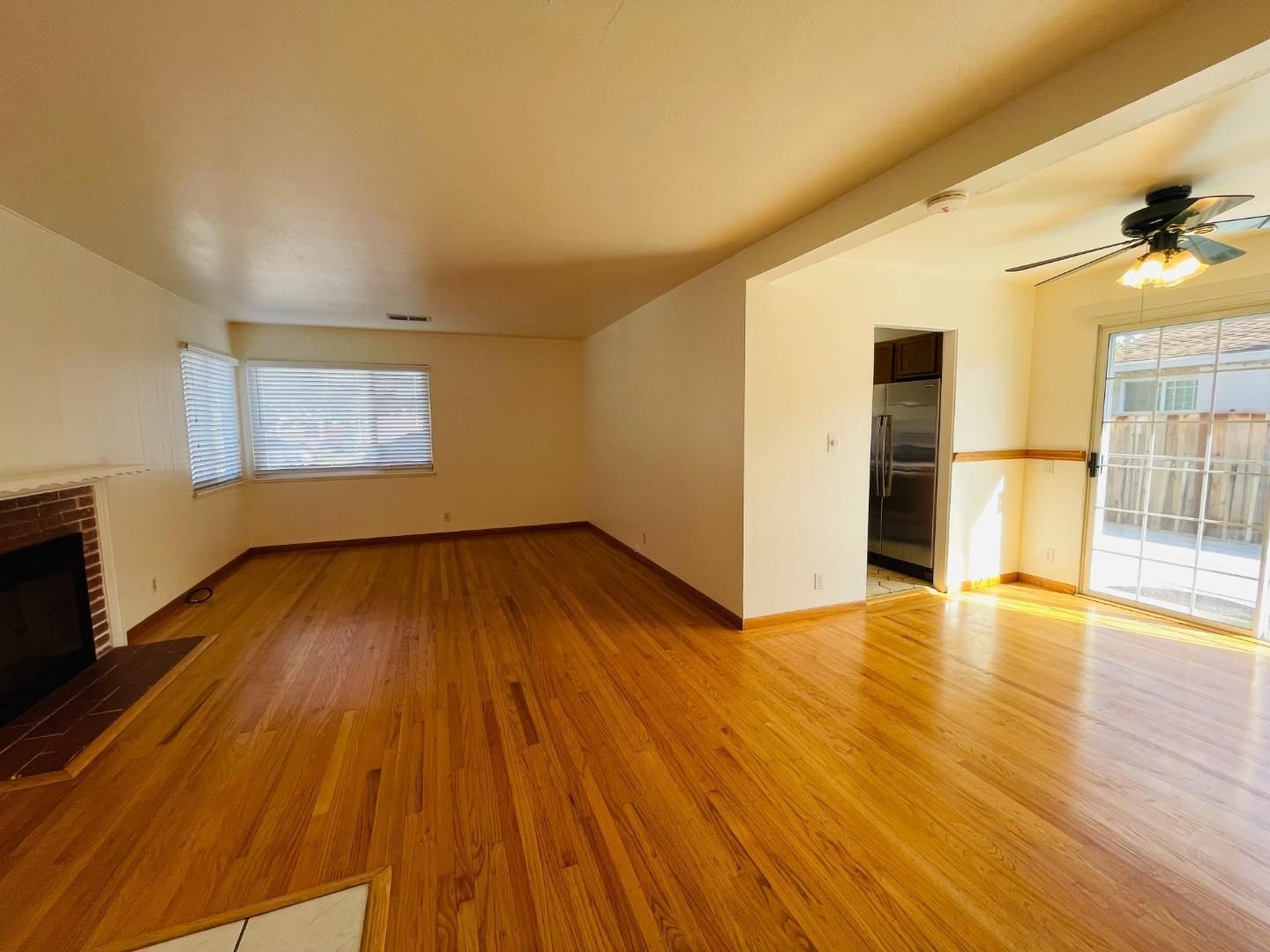 Detail Gallery Image 14 of 26 For 2186 San Rafael, Santa Clara,  CA 95051 - 3 Beds | 2 Baths