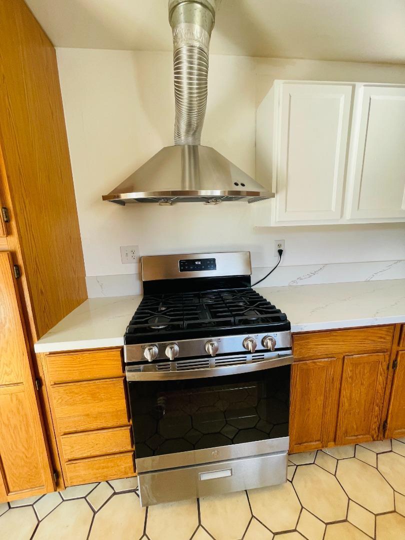 Detail Gallery Image 16 of 26 For 2186 San Rafael, Santa Clara,  CA 95051 - 3 Beds | 2 Baths