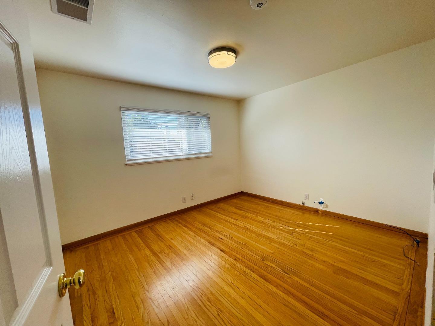 Detail Gallery Image 6 of 26 For 2186 San Rafael, Santa Clara,  CA 95051 - 3 Beds | 2 Baths