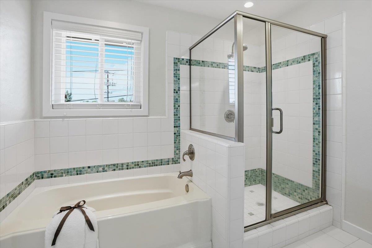 Detail Gallery Image 25 of 47 For 3069 Arlington Dr, Aptos,  CA 95003 - 3 Beds | 2/1 Baths