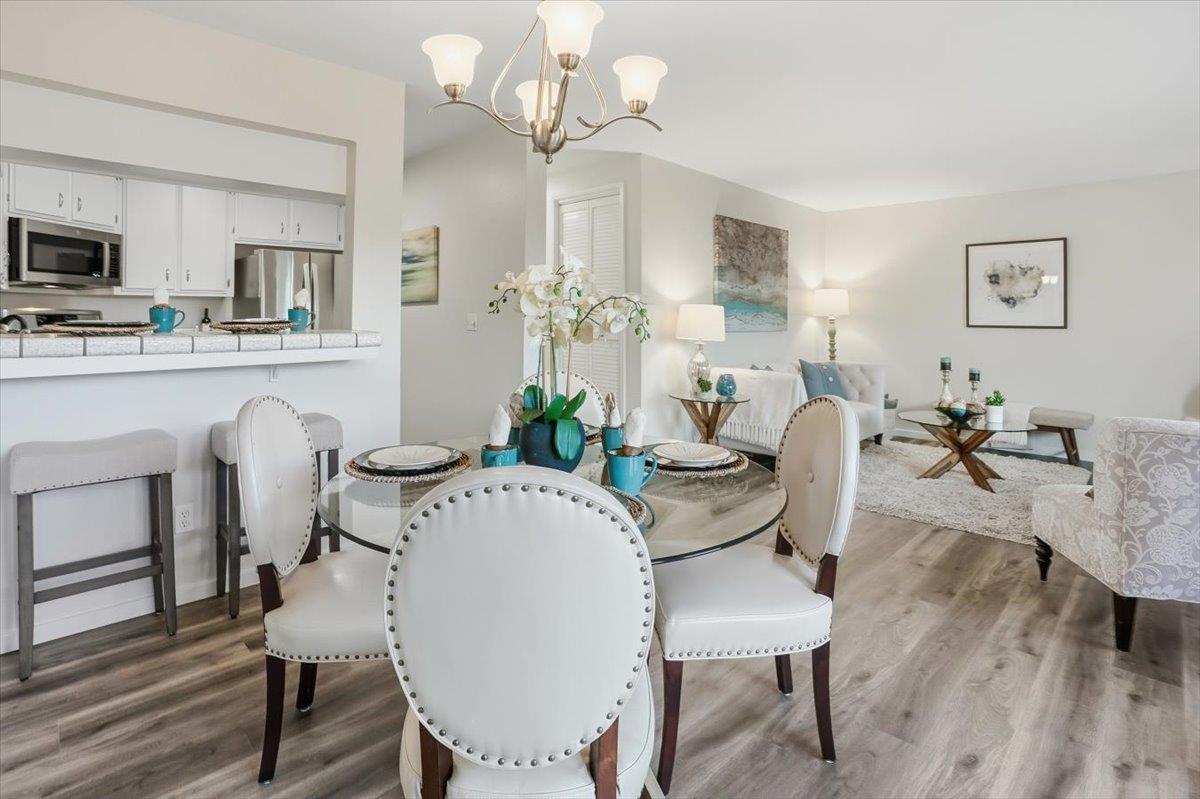 Detail Gallery Image 9 of 47 For 3069 Arlington Dr, Aptos,  CA 95003 - 3 Beds | 2/1 Baths