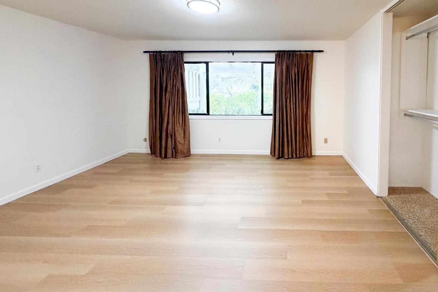 Detail Gallery Image 8 of 14 For 6202 Gerdts Dr, San Jose,  CA 95135 - 2 Beds | 2 Baths