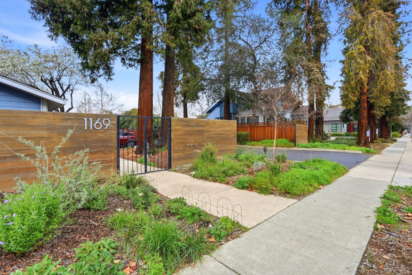 Detail Gallery Image 36 of 39 For 1169 Minnesota Ave #1,  San Jose,  CA 95125 - 3 Beds | 2 Baths