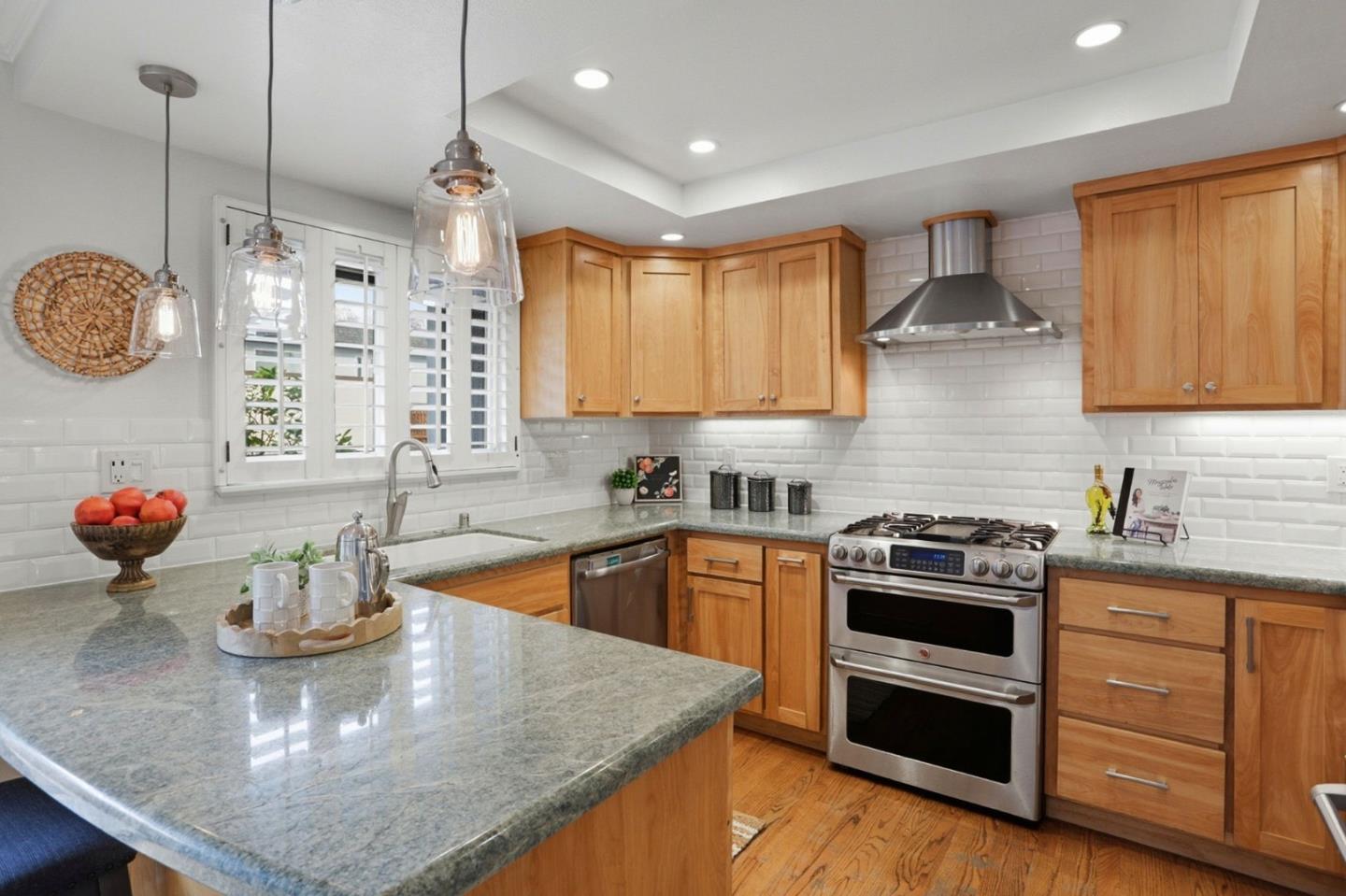 Detail Gallery Image 7 of 39 For 1169 Minnesota Ave #1,  San Jose,  CA 95125 - 3 Beds | 2 Baths