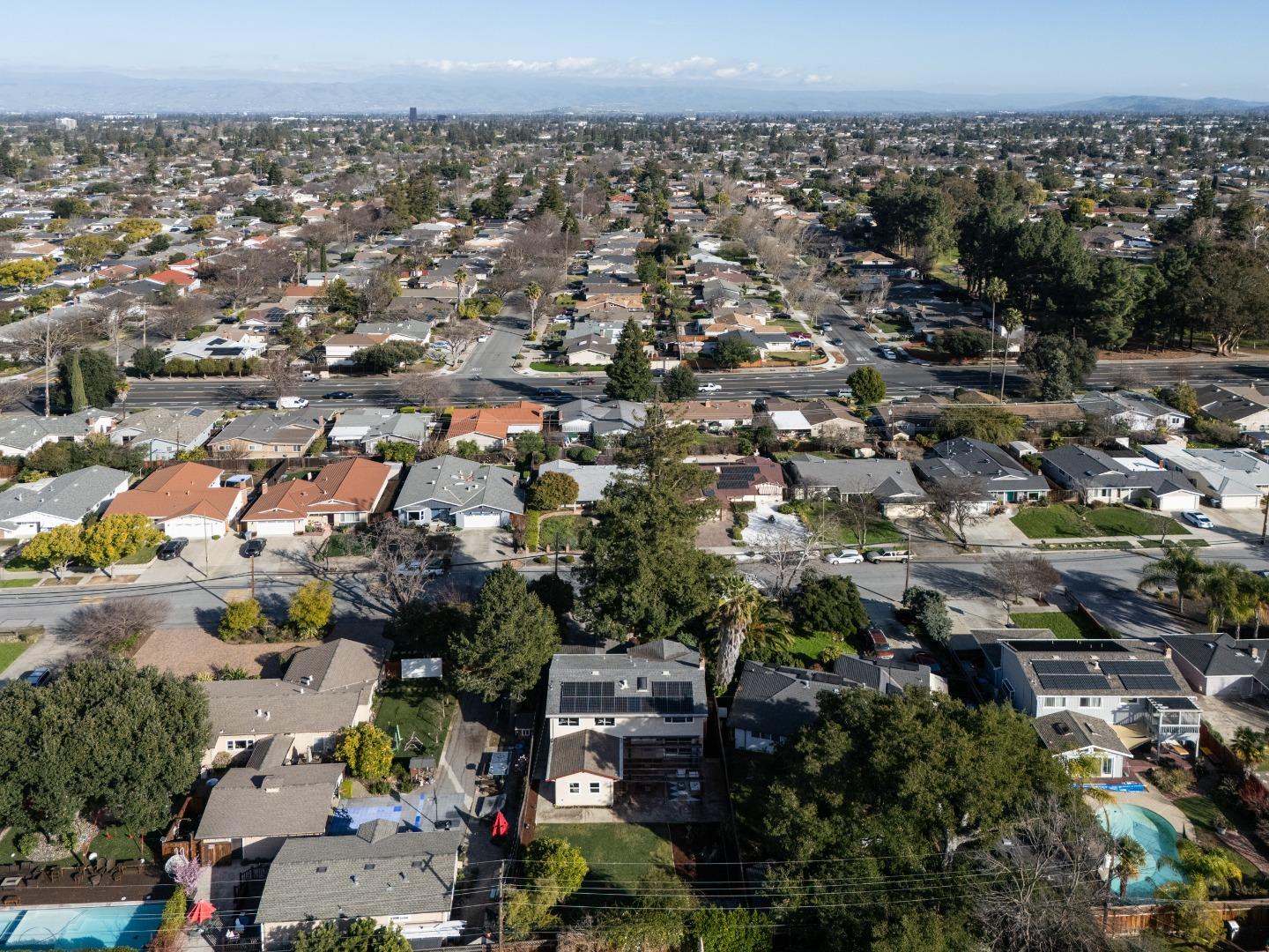 Detail Gallery Image 32 of 33 For 2245 S San Tomas Aquino Rd, Campbell,  CA 95008 - 4 Beds | 2/1 Baths