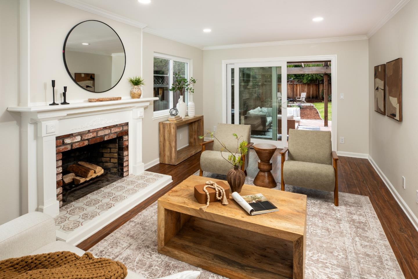 Detail Gallery Image 4 of 33 For 2245 S San Tomas Aquino Rd, Campbell,  CA 95008 - 4 Beds | 2/1 Baths