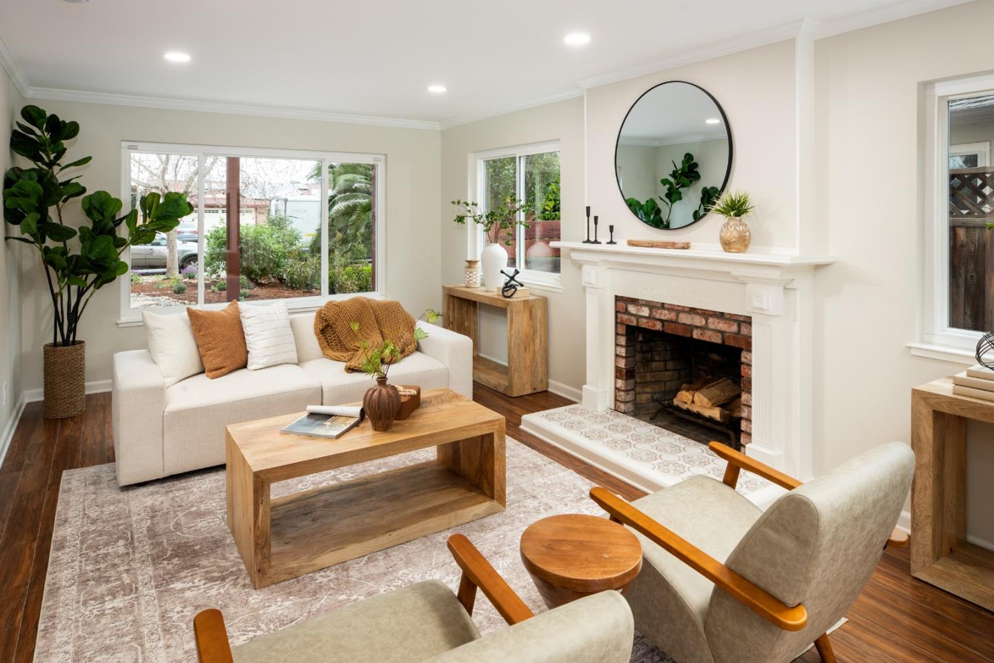 Detail Gallery Image 5 of 33 For 2245 S San Tomas Aquino Rd, Campbell,  CA 95008 - 4 Beds | 2/1 Baths