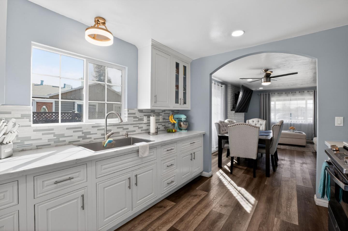 Detail Gallery Image 11 of 27 For 24 Amesti Rd, Watsonville,  CA 95076 - 3 Beds | 1/1 Baths