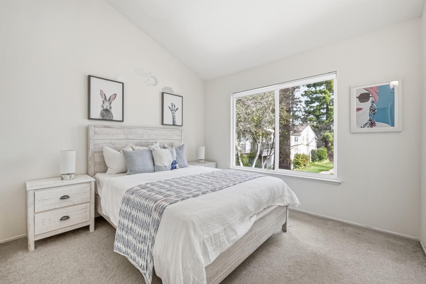 Detail Gallery Image 21 of 49 For 19124 Vineyard Ln, Saratoga,  CA 95070 - 3 Beds | 2/1 Baths