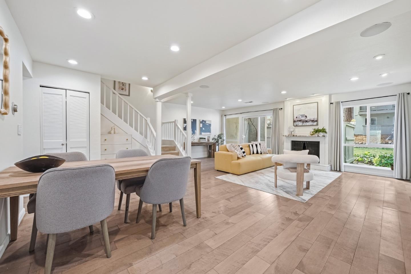 Detail Gallery Image 5 of 49 For 19124 Vineyard Ln, Saratoga,  CA 95070 - 3 Beds | 2/1 Baths