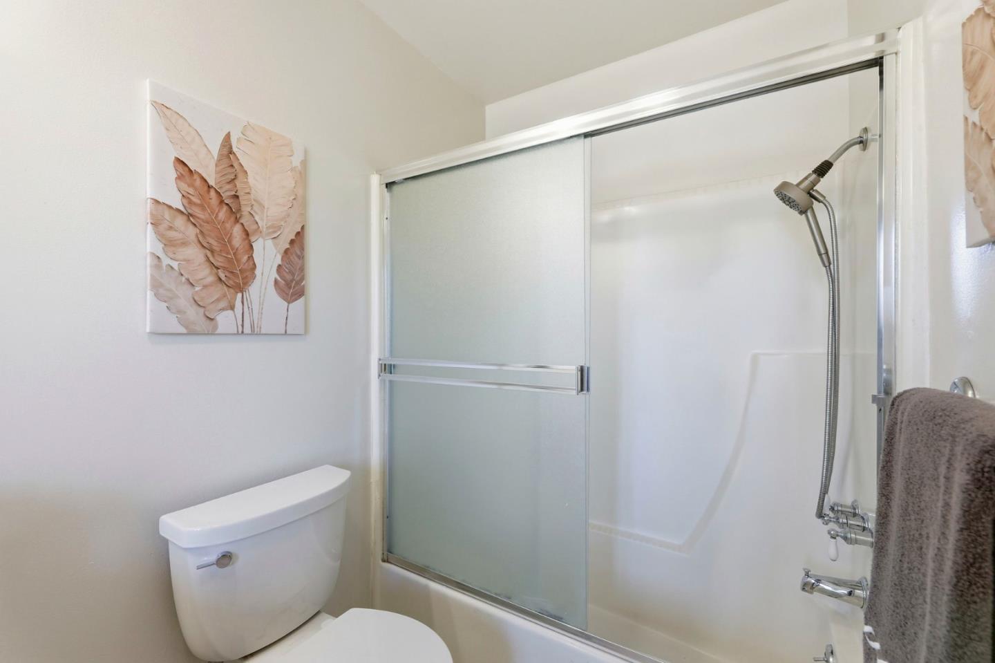 Detail Gallery Image 22 of 33 For 151 Kiely Blvd, Santa Clara,  CA 95051 - 1 Beds | 1/1 Baths