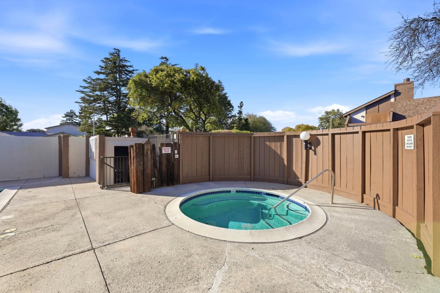 Detail Gallery Image 29 of 33 For 151 Kiely Blvd, Santa Clara,  CA 95051 - 1 Beds | 1/1 Baths