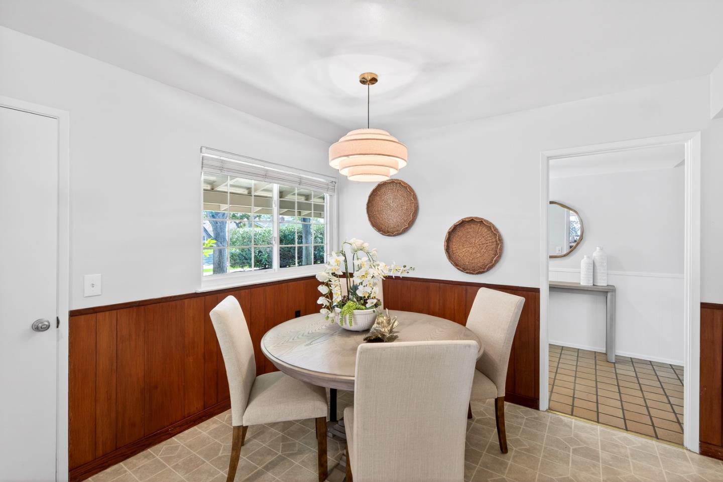 Detail Gallery Image 13 of 29 For 1539 Klamath Dr, Sunnyvale,  CA 94087 - 3 Beds | 2 Baths