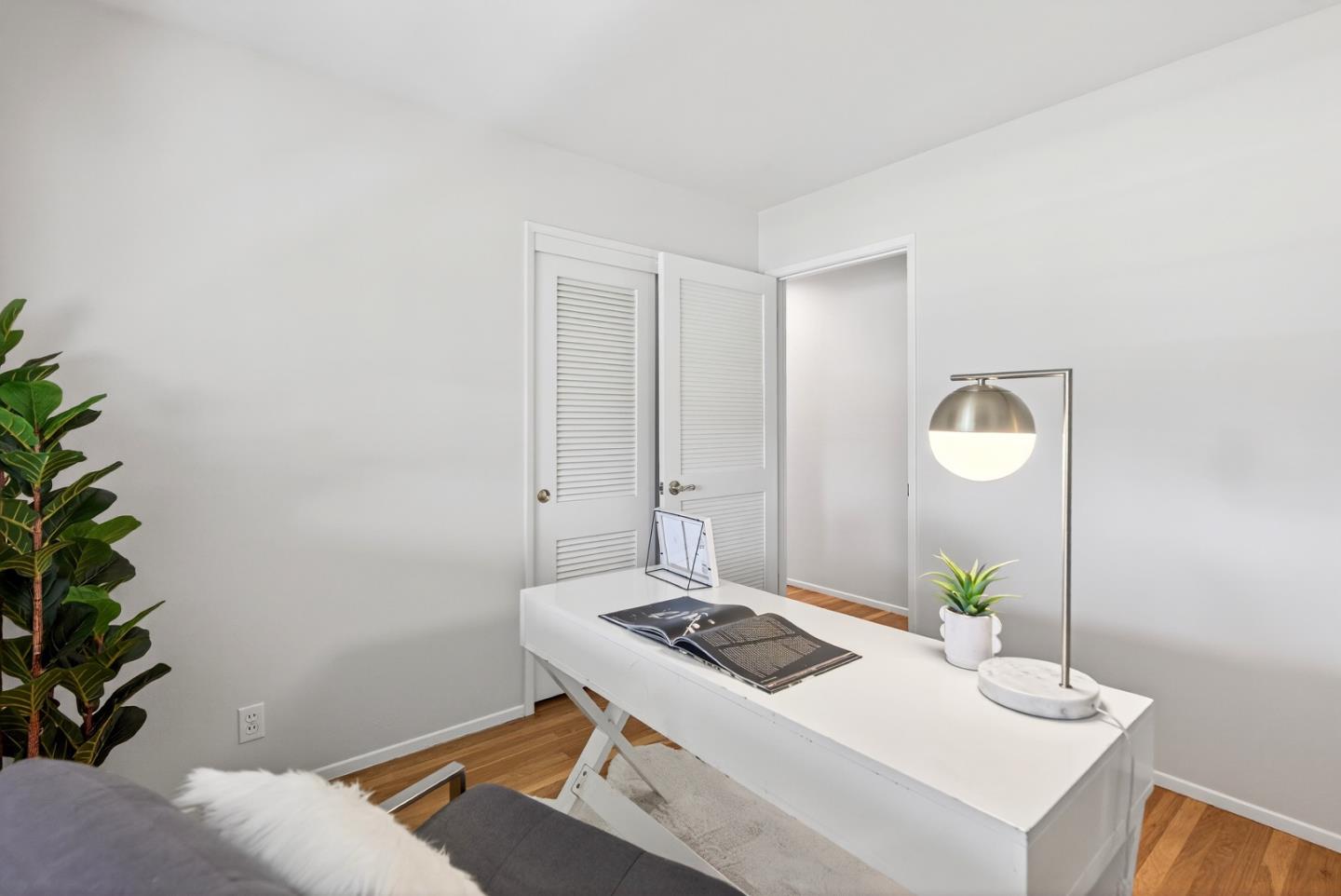 Detail Gallery Image 16 of 29 For 1539 Klamath Dr, Sunnyvale,  CA 94087 - 3 Beds | 2 Baths