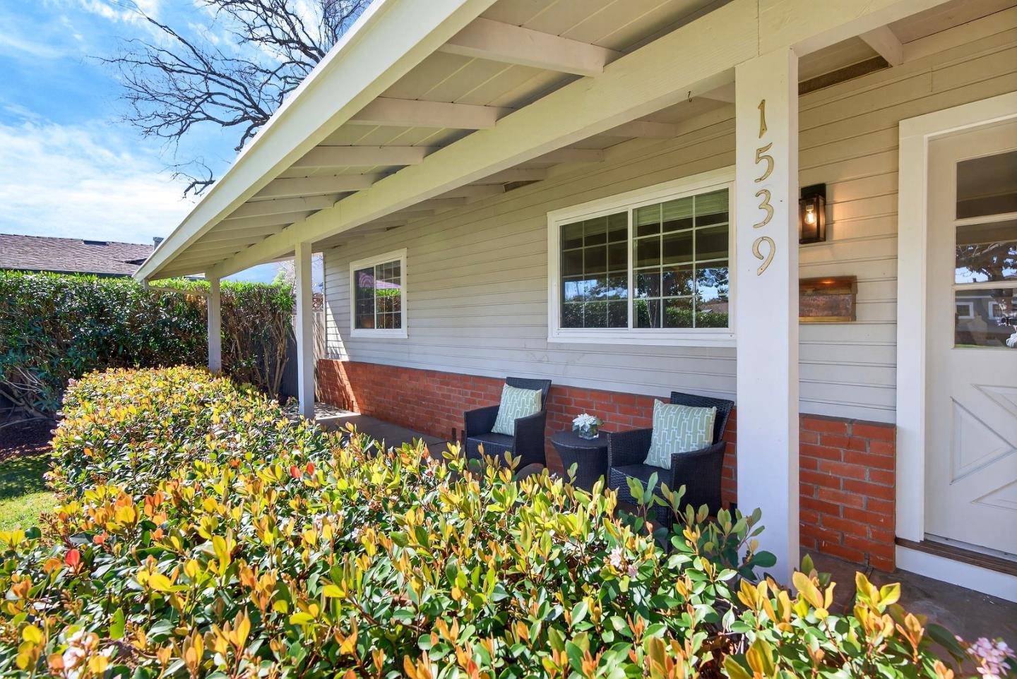 Detail Gallery Image 27 of 29 For 1539 Klamath Dr, Sunnyvale,  CA 94087 - 3 Beds | 2 Baths