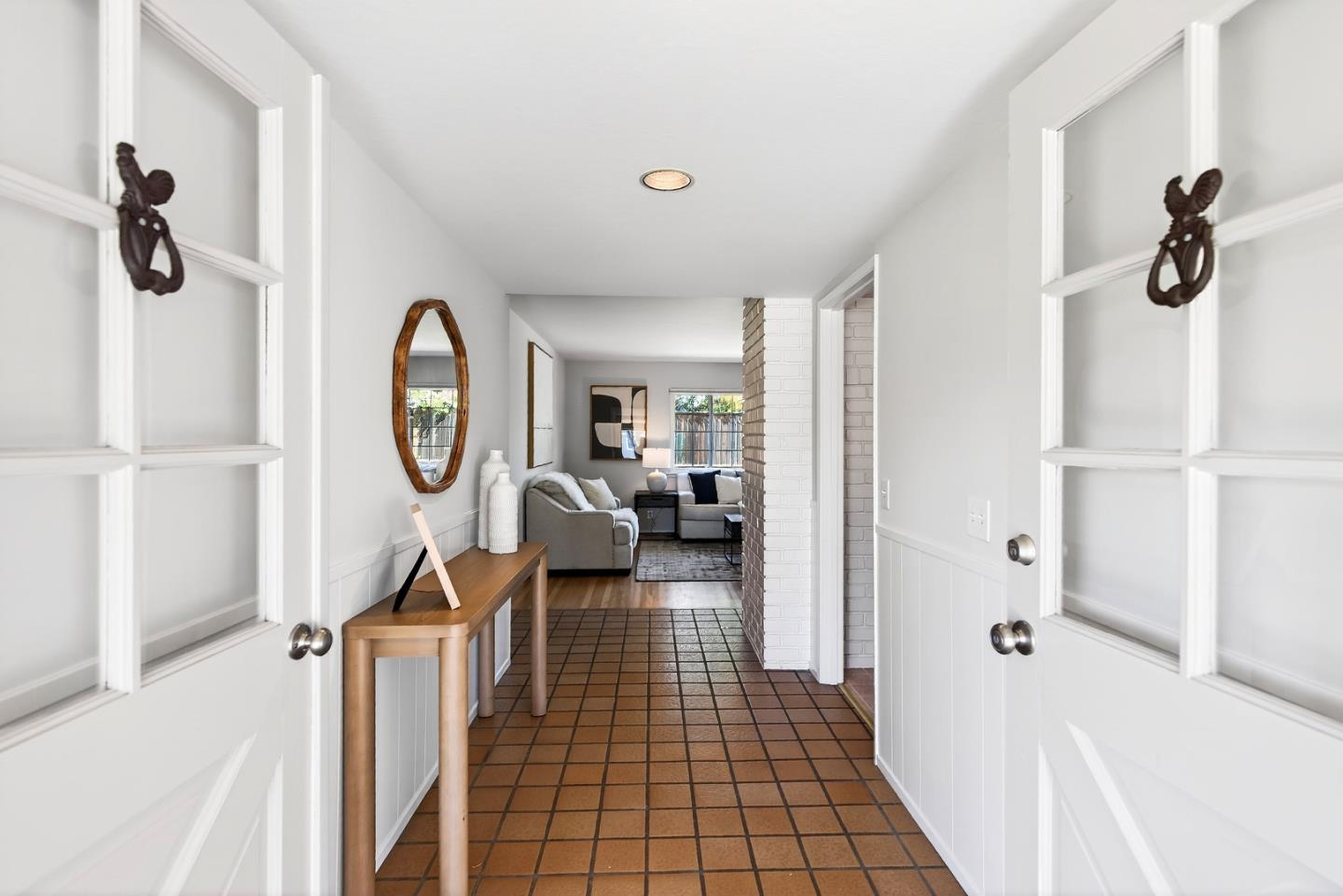 Detail Gallery Image 3 of 29 For 1539 Klamath Dr, Sunnyvale,  CA 94087 - 3 Beds | 2 Baths