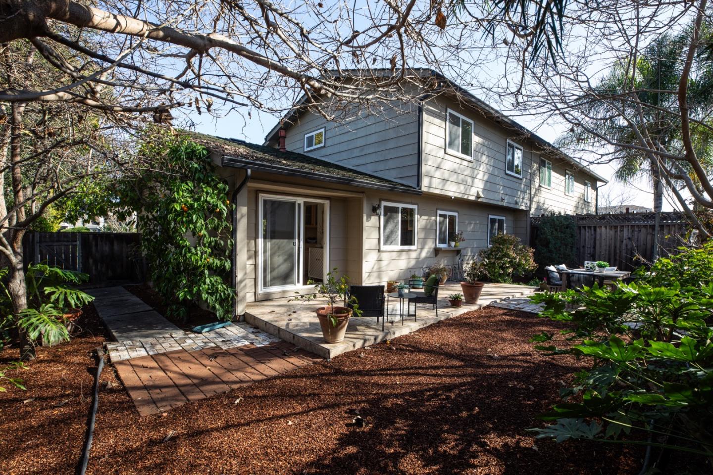 Detail Gallery Image 22 of 22 For 1109 Wright Ave, Mountain View,  CA 94043 - 4 Beds | 2/1 Baths