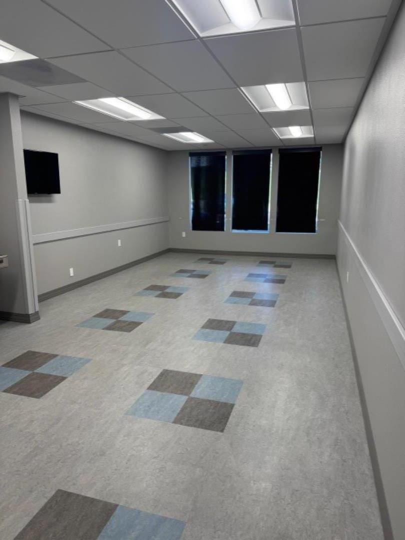 Detail Gallery Image 25 of 27 For 435 Grand Ave, South San Francisco,  CA 94080 - – Beds | – Baths