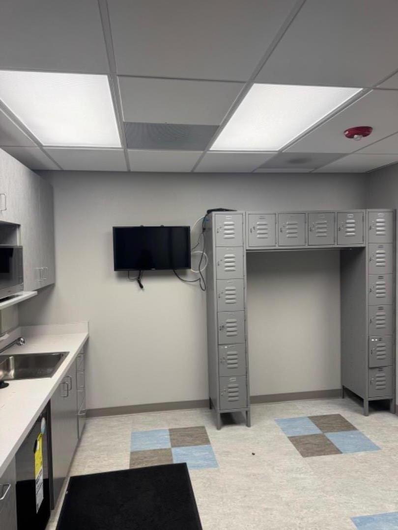 Detail Gallery Image 9 of 27 For 435 Grand Ave, South San Francisco,  CA 94080 - – Beds | – Baths