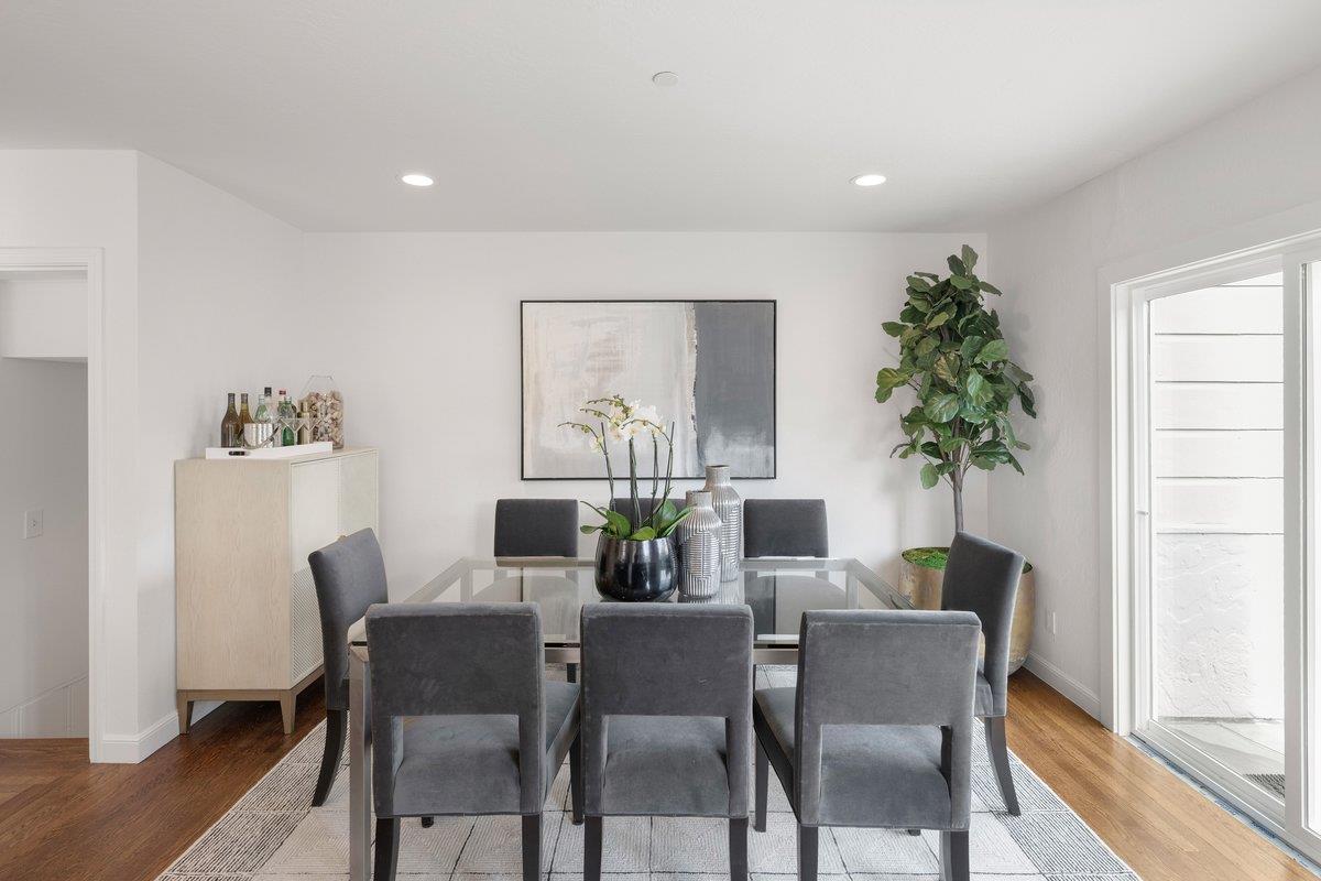 Detail Gallery Image 5 of 25 For 152 Pepper Ave, Burlingame,  CA 94010 - 4 Beds | 3 Baths