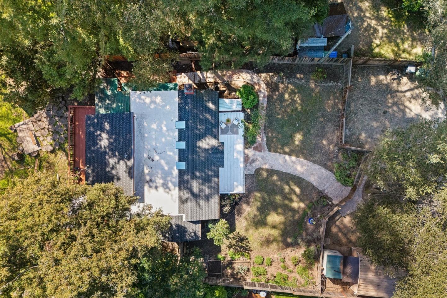 Detail Gallery Image 8 of 58 For 194 Lazywoods Rd, Felton,  CA 95018 - 3 Beds | 2 Baths