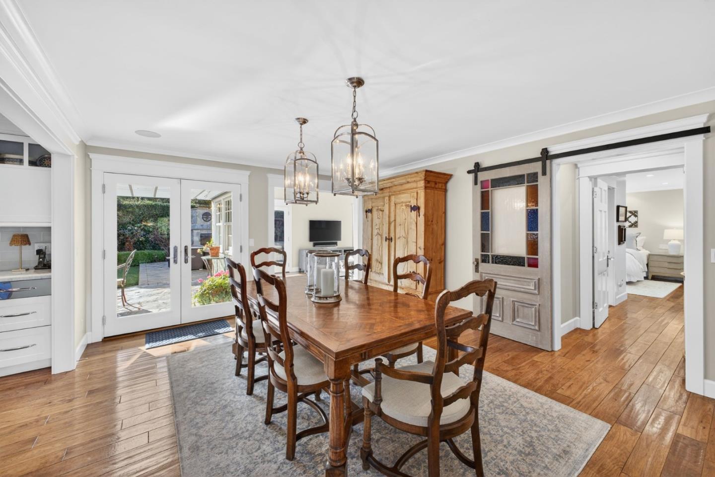 Detail Gallery Image 13 of 32 For 14041 Jerries Dr, Saratoga,  CA 95070 - 4 Beds | 2/1 Baths