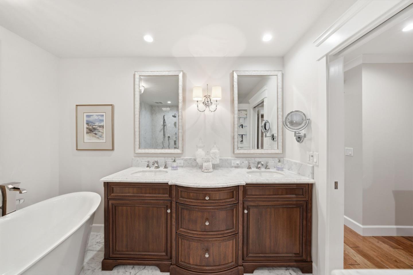 Detail Gallery Image 21 of 32 For 14041 Jerries Dr, Saratoga,  CA 95070 - 4 Beds | 2/1 Baths