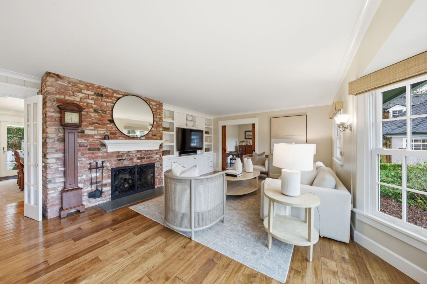 Detail Gallery Image 6 of 32 For 14041 Jerries Dr, Saratoga,  CA 95070 - 4 Beds | 2/1 Baths