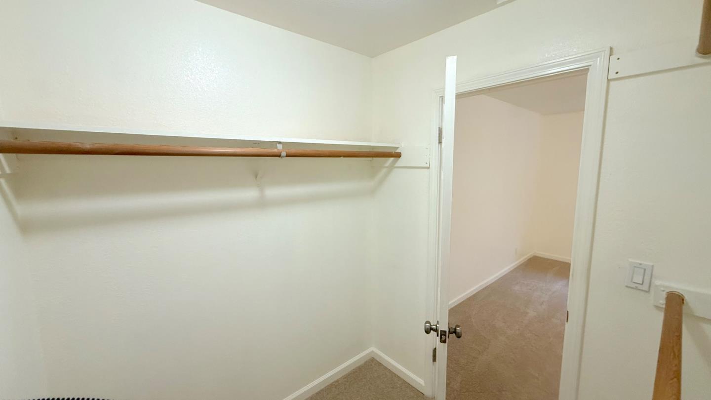 Detail Gallery Image 30 of 36 For 1013 Woodside Rd #1013,  Redwood City,  CA 94061 - 3 Beds | 2/1 Baths