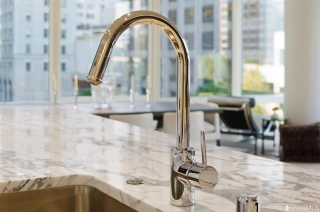 Detail Gallery Image 3 of 35 For 301 Mission St #303,  San Francisco,  CA 94105 - 1 Beds | 2 Baths