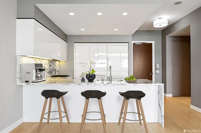 Detail Gallery Image 7 of 35 For 301 Mission St #303,  San Francisco,  CA 94105 - 1 Beds | 2 Baths