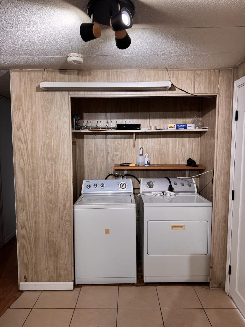 Detail Gallery Image 10 of 22 For 1075 Space Park Way #60,  Mountain View,  CA 94043 - 2 Beds | 2 Baths