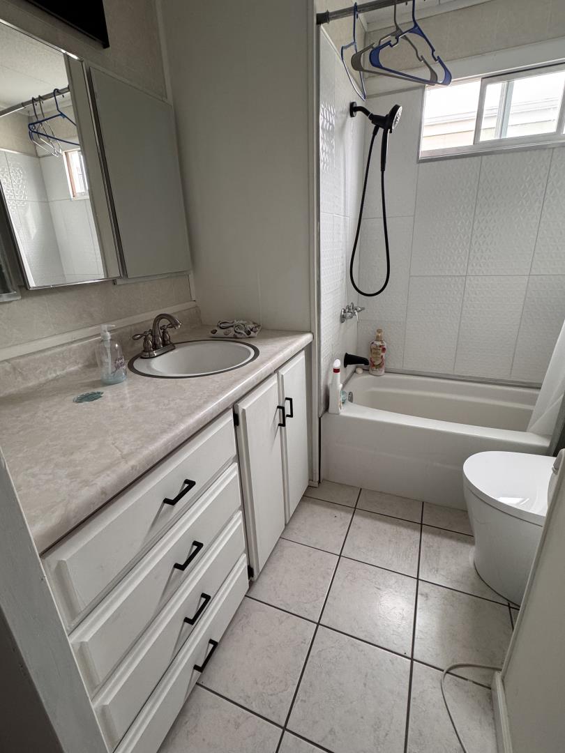 Detail Gallery Image 16 of 22 For 1075 Space Park Way #60,  Mountain View,  CA 94043 - 2 Beds | 2 Baths