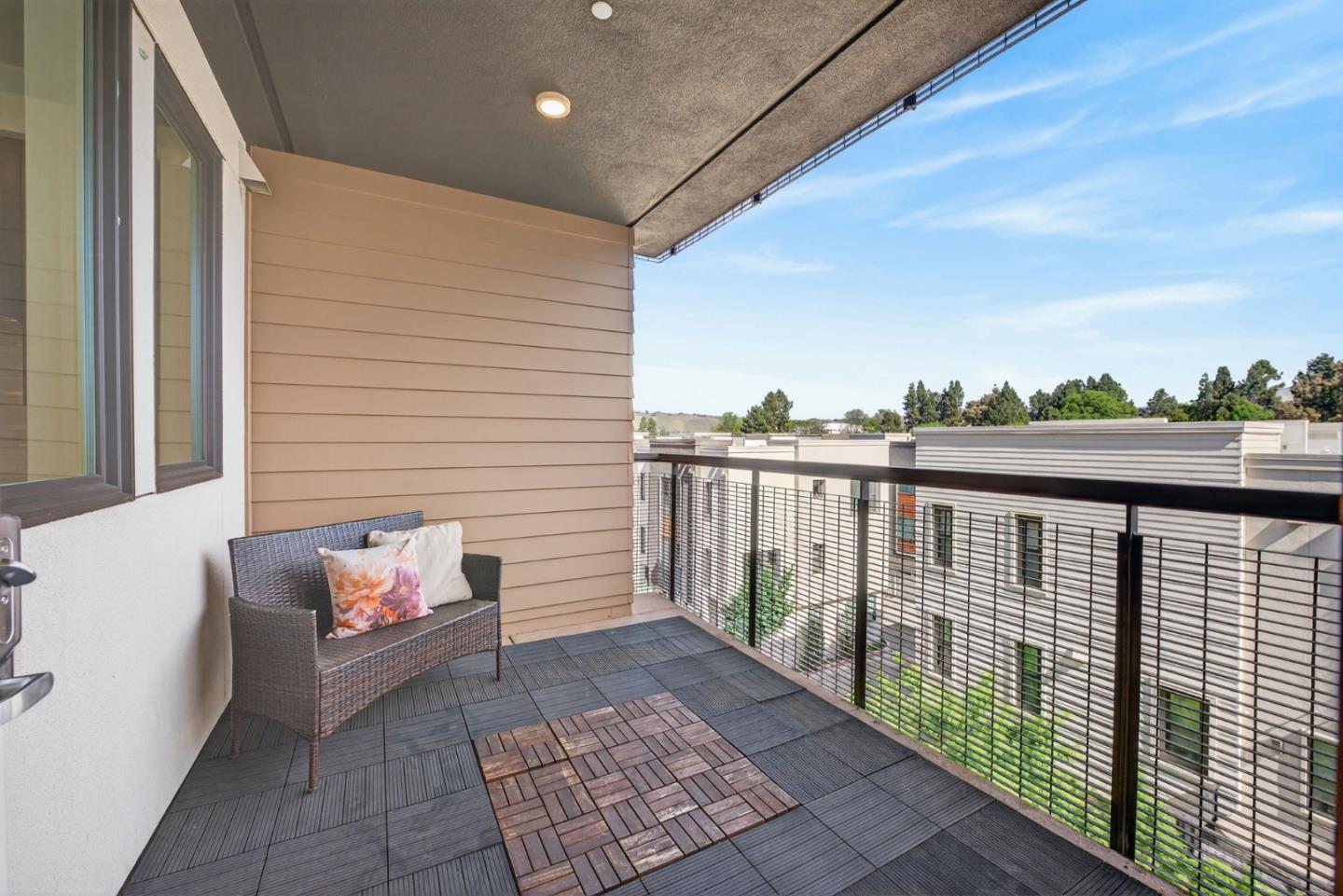 Detail Gallery Image 14 of 30 For 3768 Capitol 400b,  Fremont,  CA 94538 - 3 Beds | 2 Baths